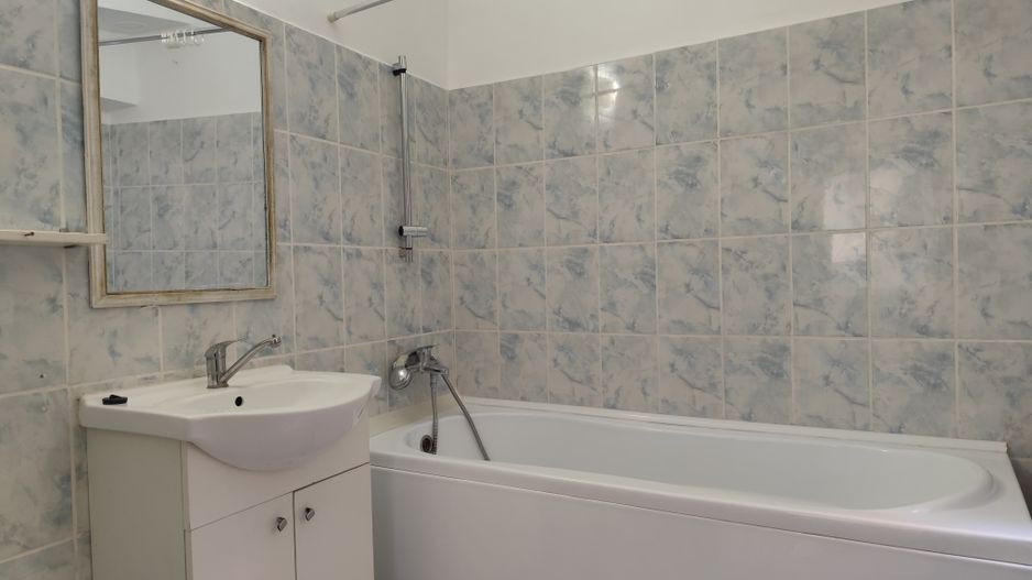 Inchiriere apart. 4 cam. Ultracentral, pe str. Iosif Vulcan, Oradea - Poză 14