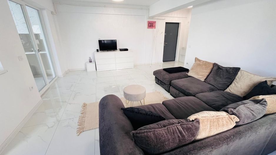 Eleganta si confort | 2 camere in bloc nou, parcare – zona Panoramic - Poză 2