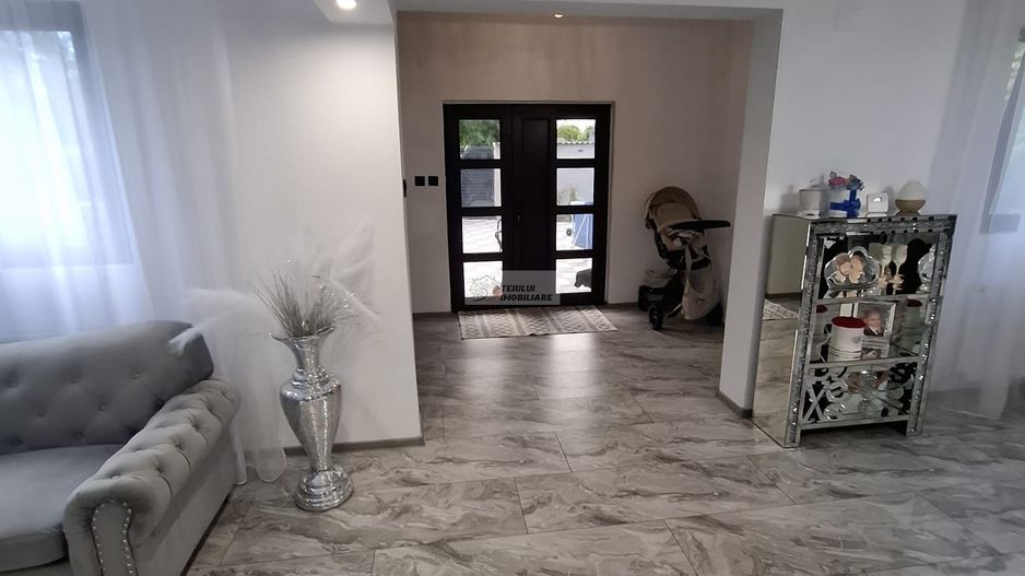 Casa P+M teren 500 mp,Campineanca, Vrancea,165000 e NEG - Poză 4