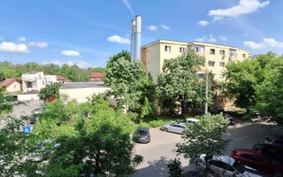 APARTAMENT DE VANZARE ETAJ 2/4 DECOMANDAT ZONA 1 MAI - Poză 4