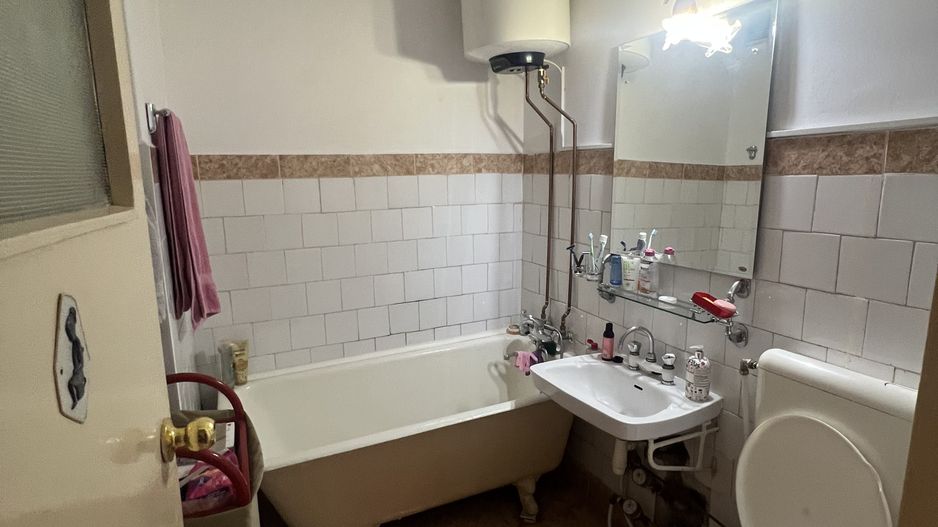 vand apartament 2 camere zona Kiseleff, etaj 3, gaz pe scara - Poză 4