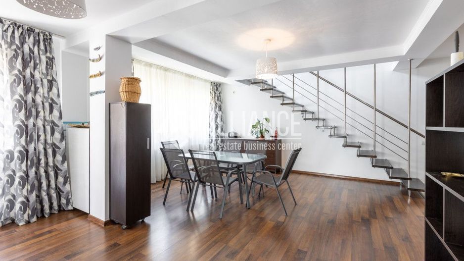 Mamaia Nord - Duplex 5 camere in Vila mobilat,utilat-Constanta - Poză 8