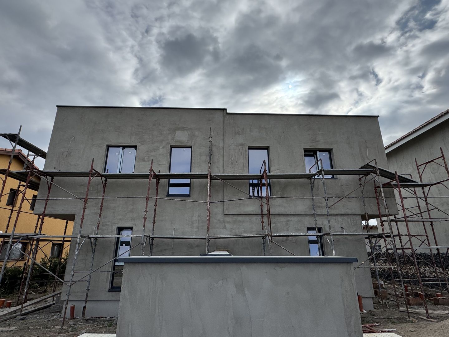 Sacalaz, 1/2 Duplex P+E, 4 Camere,2 Bai,Proiect Modern - Poză 5