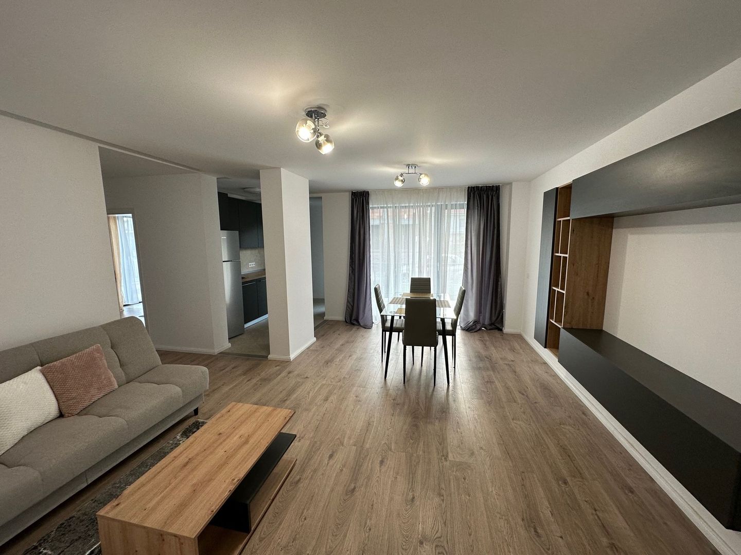 Apartament 3 camere in zona Braytim - Poză 3