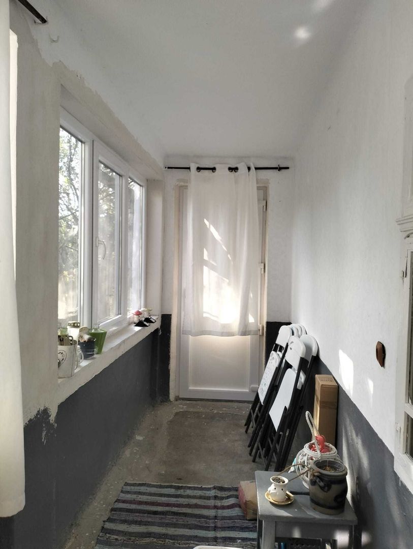 Casa 81mp, teren 81 ari, anexe, pomărie tânără de meri de vânzare - Poză 3