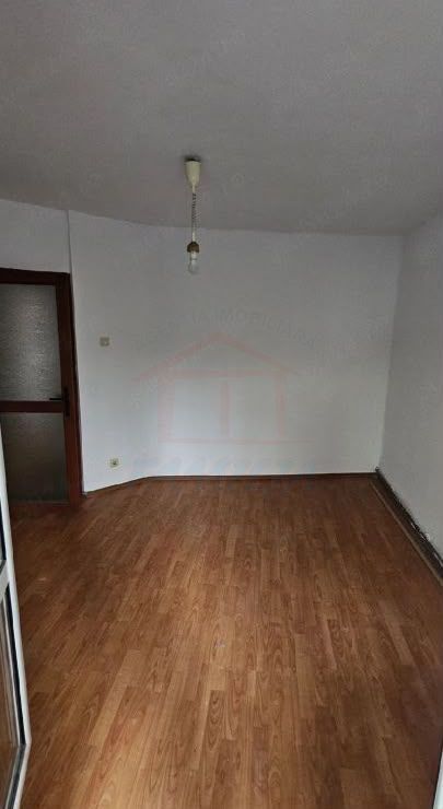 APARTAMENT CU 3 CAMERE DE VÂNZARE | SIDERURGIȘTILOR VEST | ETAJ 1 - Poză 2