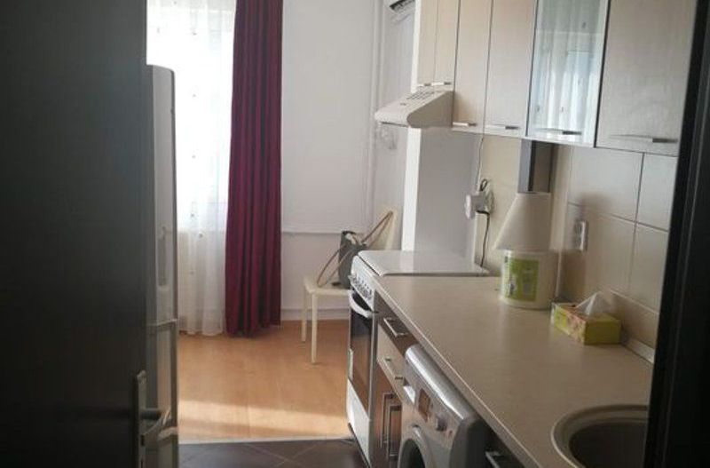 Apartament 2 camere Parc Brancusi, 2/4, dec, mobilat si utilat - Poză 2