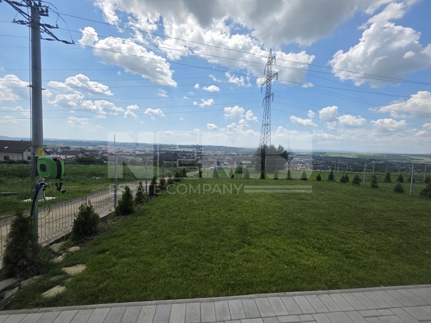 DUPLEX DE ÎNCHIRIAT | LÂNGĂ PĂDURE - SUCEAVA | 640 €/lună - Poză 2