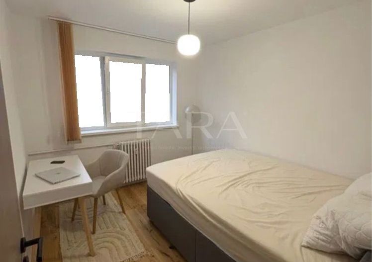 Apartament renovat cu 3 camere, în zonă liniștită și bine conectată. - Poză 4