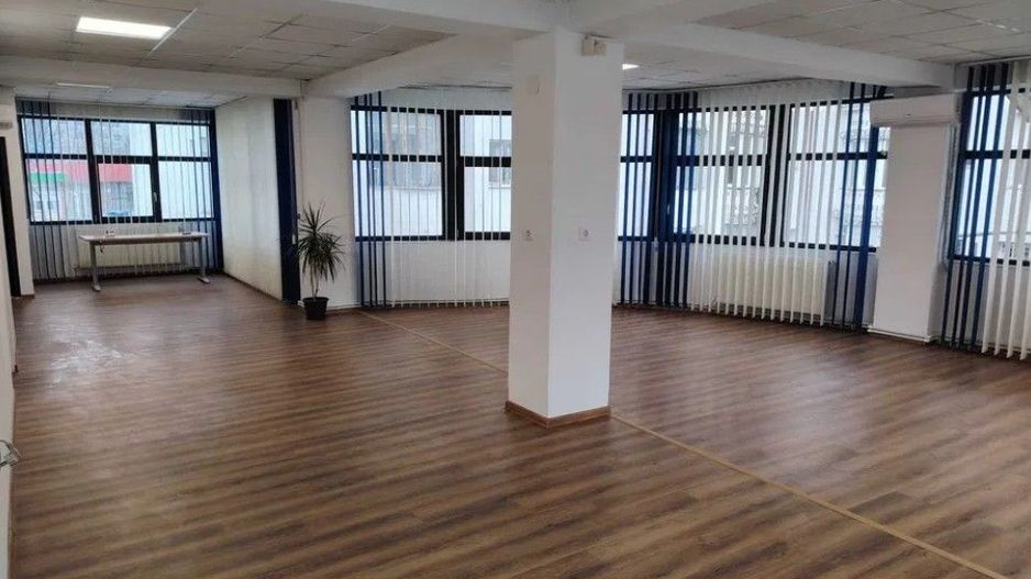 Spatiu Birou 106 mp, 900 euro/luna, Targu Cucu, Comison 0% - Poză 1