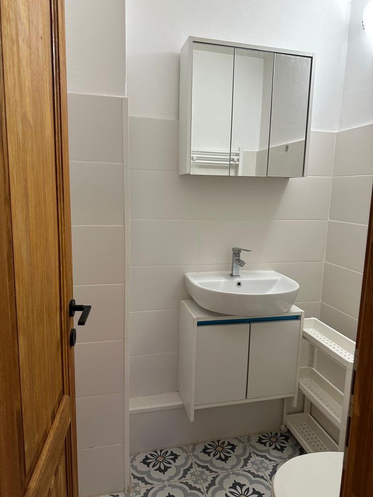 Inchiriere Apartament 3 camere, renovat recent, 80 mp, lângă metrou Timpuri Noi - Poză 7