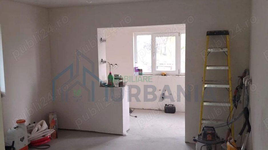 Vând casă P+M (2020) cu teren 2.860 m, Țigănași stradă principală - Poză 4