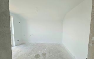 Vila 4 camere | 2 bai | teren 200 mp | Centru comuna - Poză 9