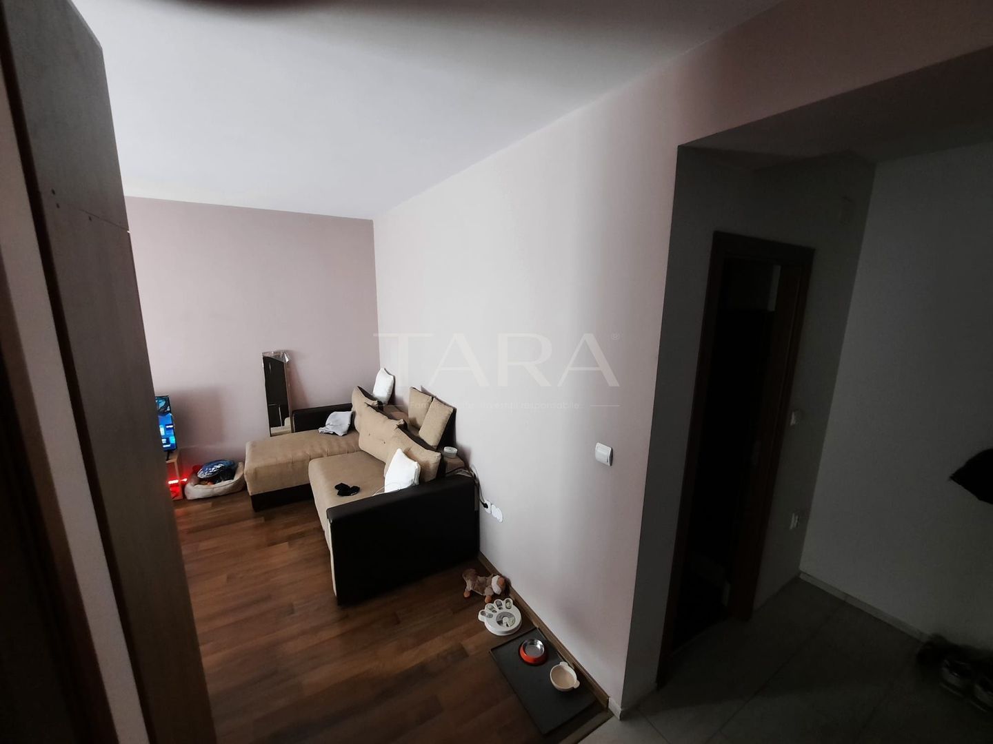 Apartament 40MP + parcare subterana 12.5MP + balcon 7MP - Poză 3