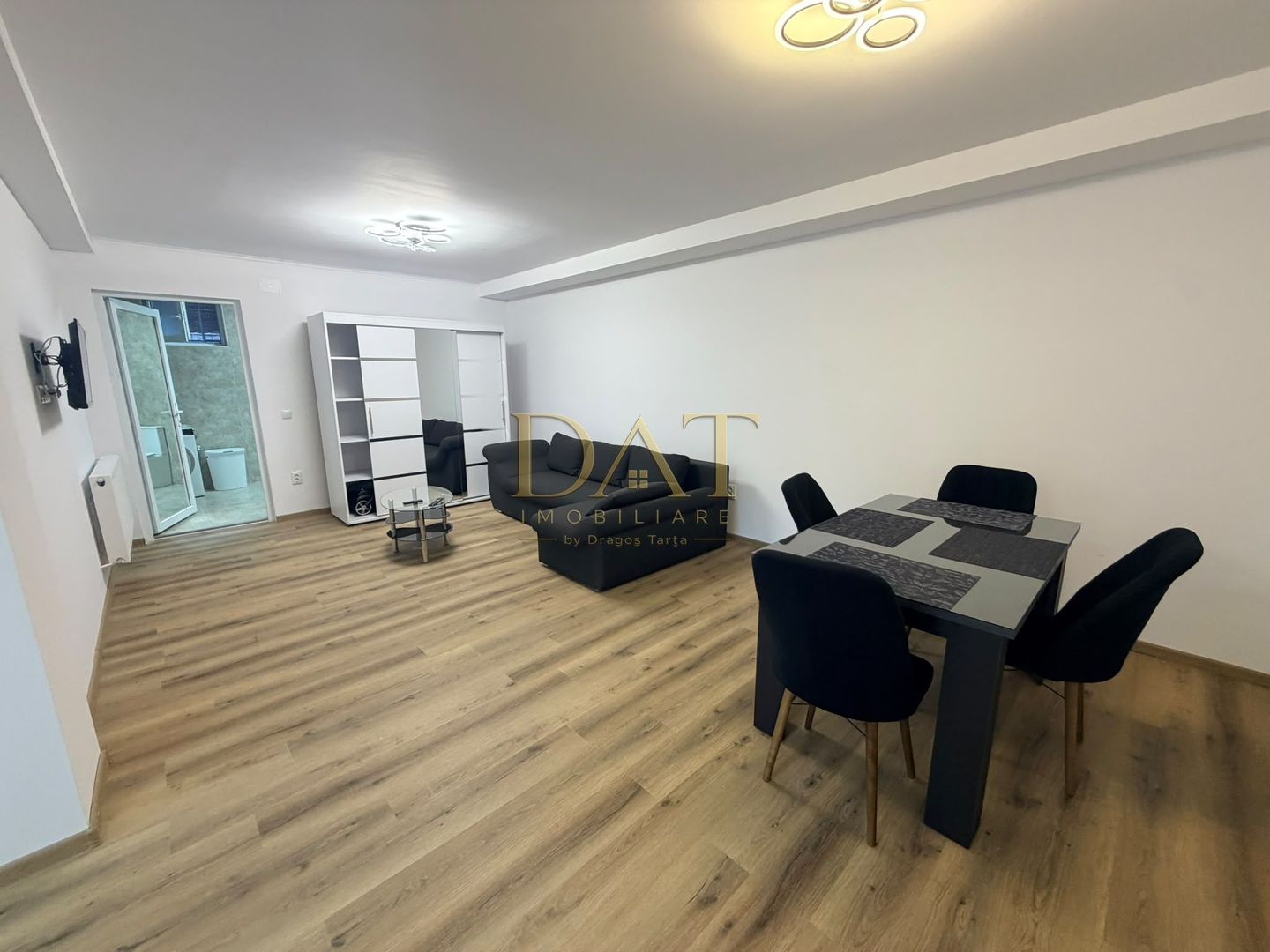 Apartament 2 camere | parcare | zona Plopilor - Poză 1