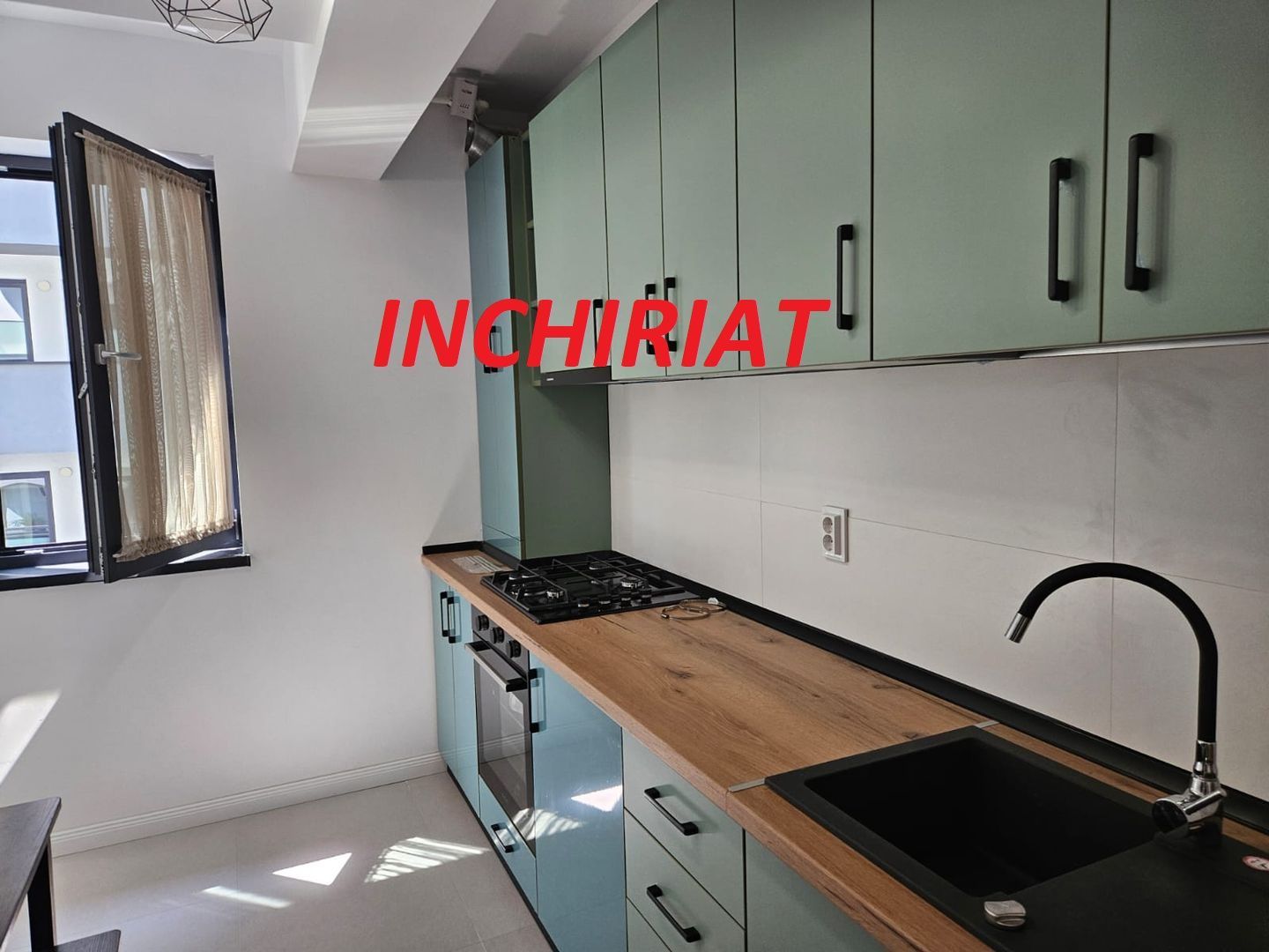 Inchiriere apartament in Bloc Nou, Fratii Golesti - Poză 1
