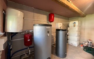 Casa din barne cu 3 dormitoare si pardoseala Gura Humorului - Poză 21