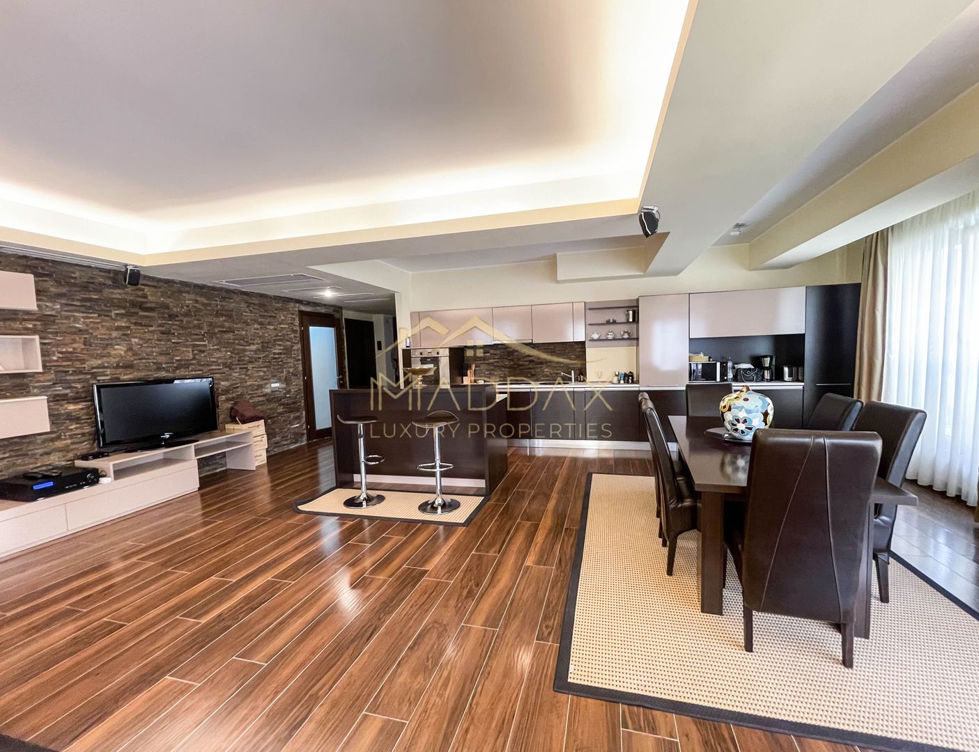 3 rooms apartment *150 SQM*// Fully Furnished / Underground Parking // Herastrau - Poză 7