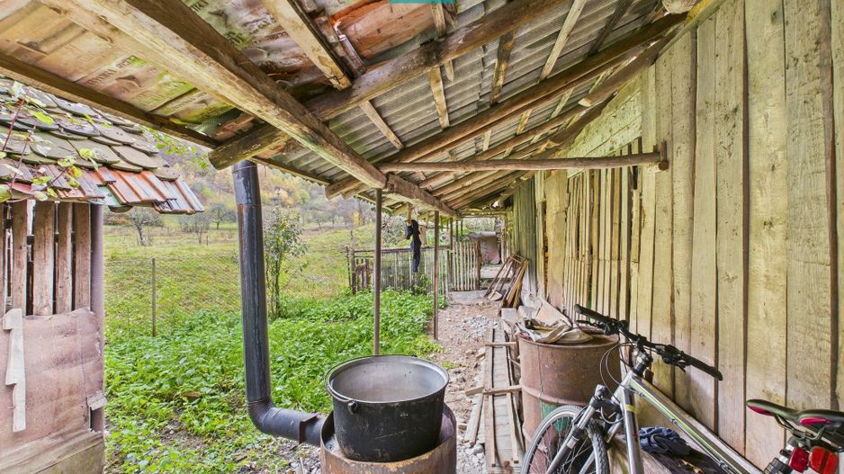 Casă renovată în localitatea Lazuri, Arad - Poză 22