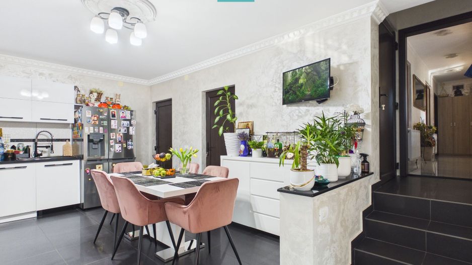 Casa cu 4 camere in Aradul Nou - Poză 23