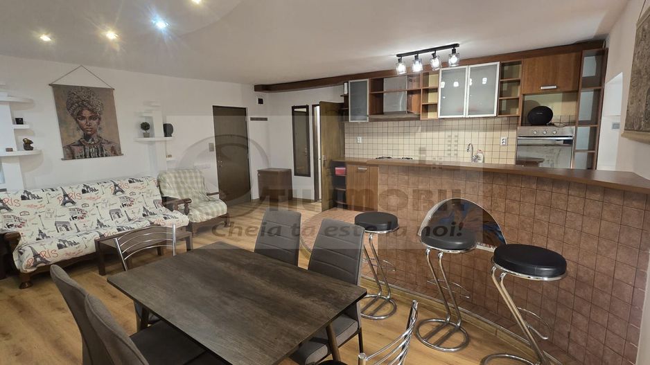 Apartament 3 camere- Blv Poitiers– 2 băi, 2 balcoane, etaj 1, 80 mp - Poză 1