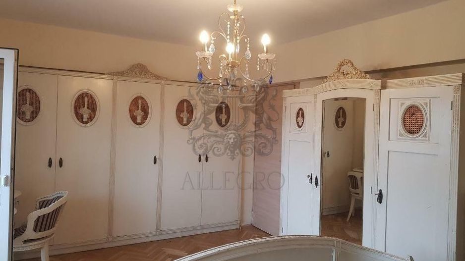 4 Camere | McDonalds Romana | Fara risc seismic | Metrou | Raritate - Poză 3