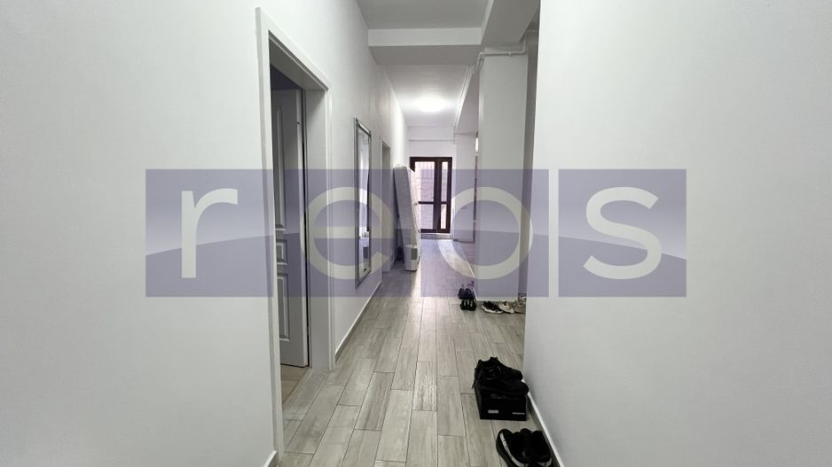 VANZARE | 3 CAMERE | PIATA CHIBRIT | TERASA | BOXA SI GARAJ INCLUSE - Poză 8