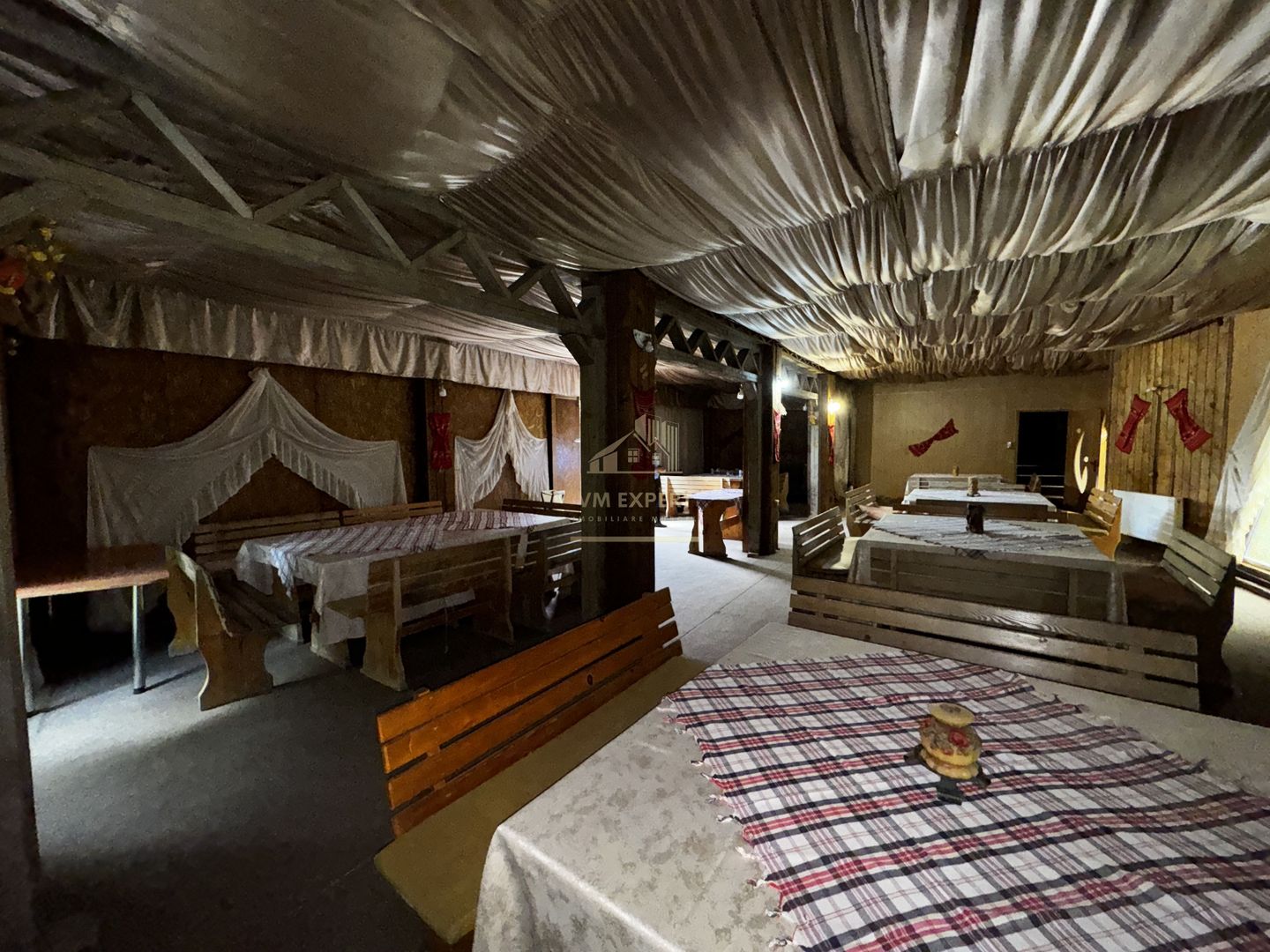 VILA - PENSIUNE CU RESTAURANT + SI TEREN 6406 MP, VALEA MARE PRAVAT, - Poză 51