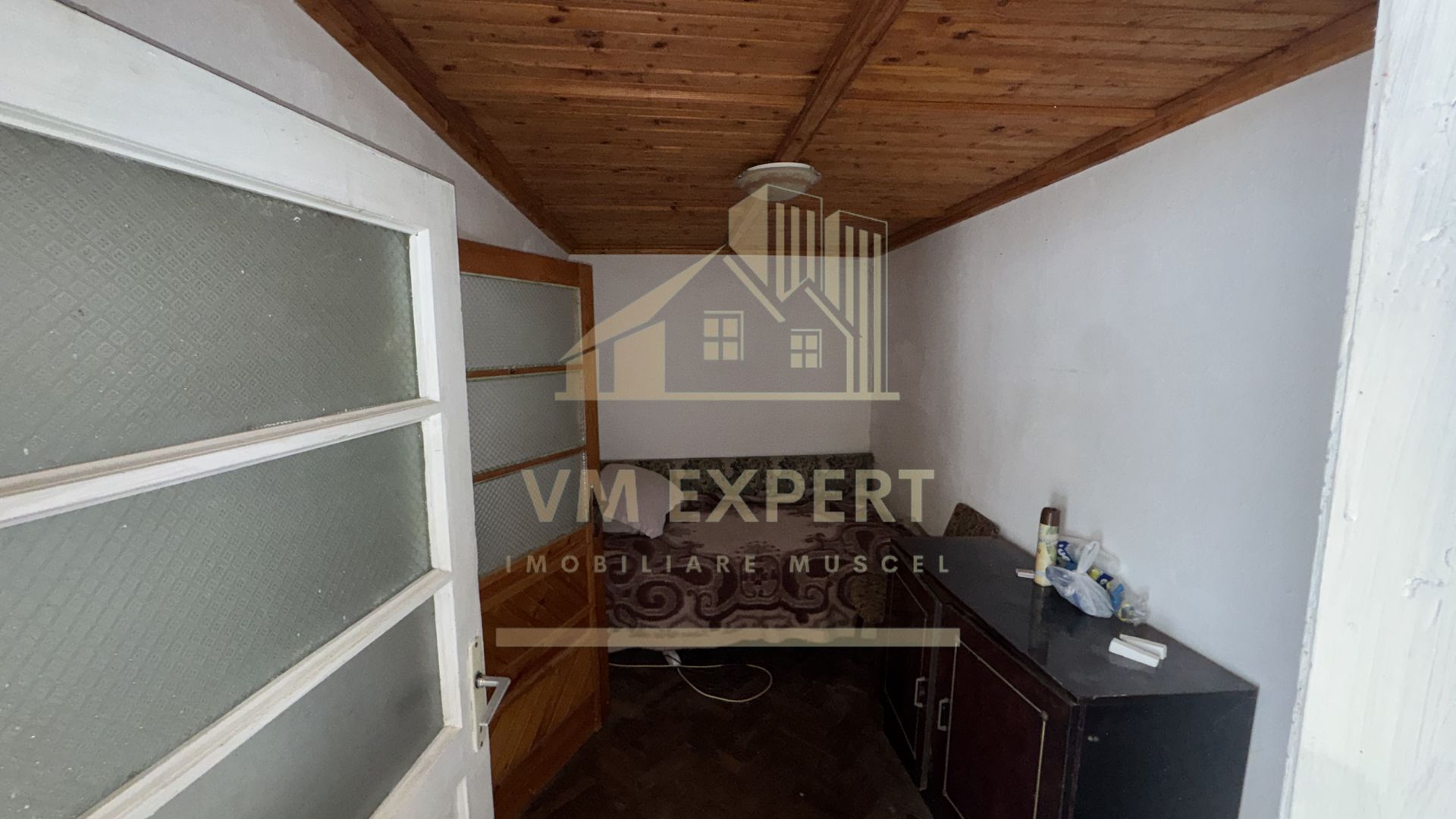 CASĂ 4 CAMERE TEREN 3038 MP ALBEȘTII  DE MUSCEL - Poză 11