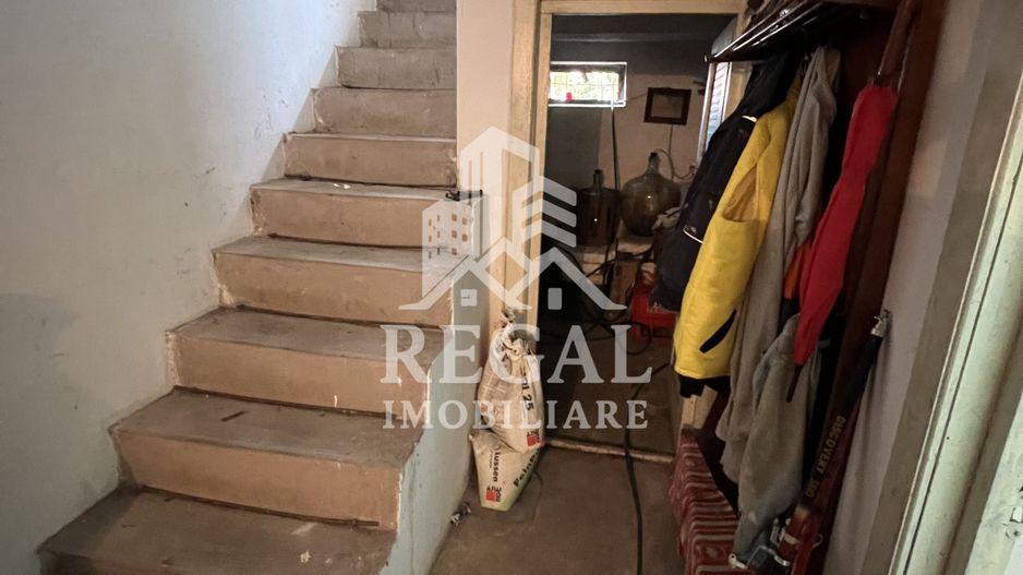 PRET NOU - Casă de vânzare – construcție solidă și spațioasă - Poză 16