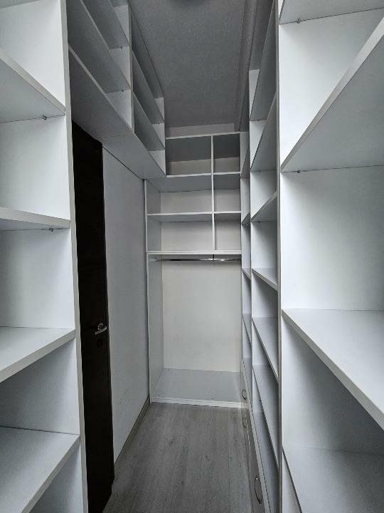 Inchiriez apartament zona Palatul  Parlamentului, Marriott, Catedrala Neamului. - Poză 4