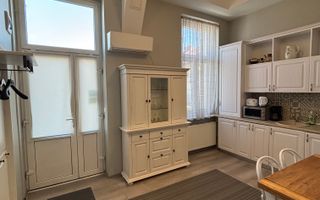 Apartament cu o camera în clădire istorică ,zona Maria - Poză 11