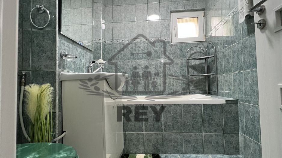 Apartament 2 camere decomandat,renovat integral, mobilier nou /pivniță - Poză 5