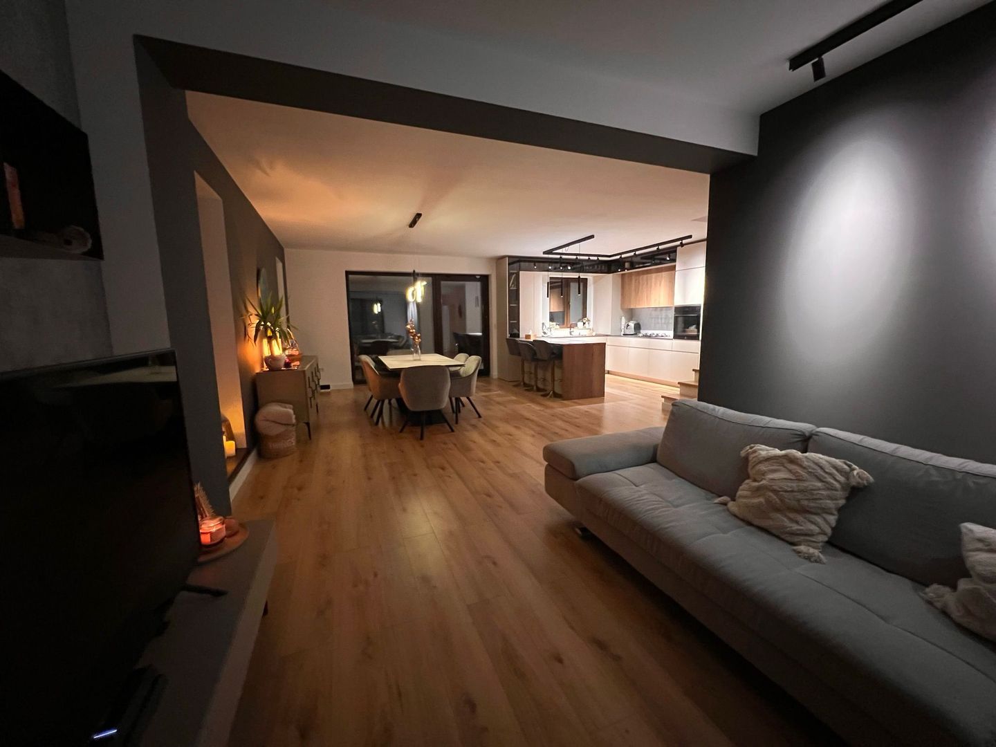 VILA 5 CAMERE | CORBEANCA | LANGA PADURE - Poză 4