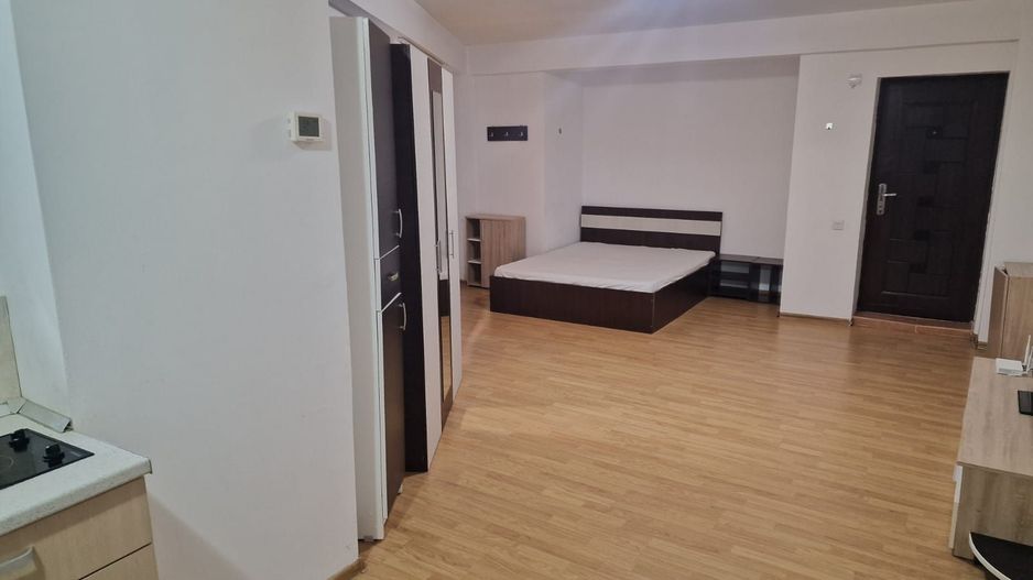 Garsonieră open-space de închiriat - Poză 9