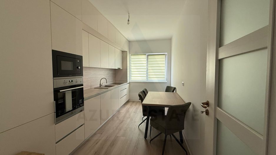 Apartament lux prima inchiriere 3 camere 76mp utili si boxa Selimbar - Poză 3