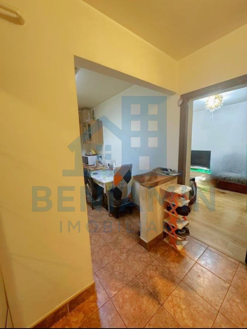 Apartament 2 camere Calea Bucuresti etaj 2 -centrala -47mp - Poză 4