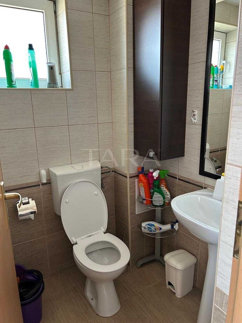 Apartament spațios pe două niveluri, cu 2 parcări – Europa. - Poză 8