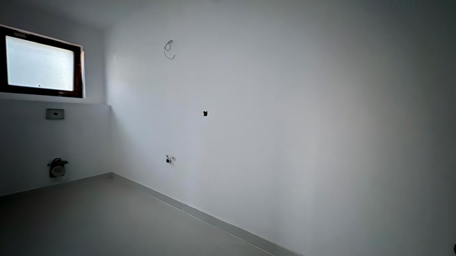 Casa duplex cu 2 locuri de parcare - Poză 9