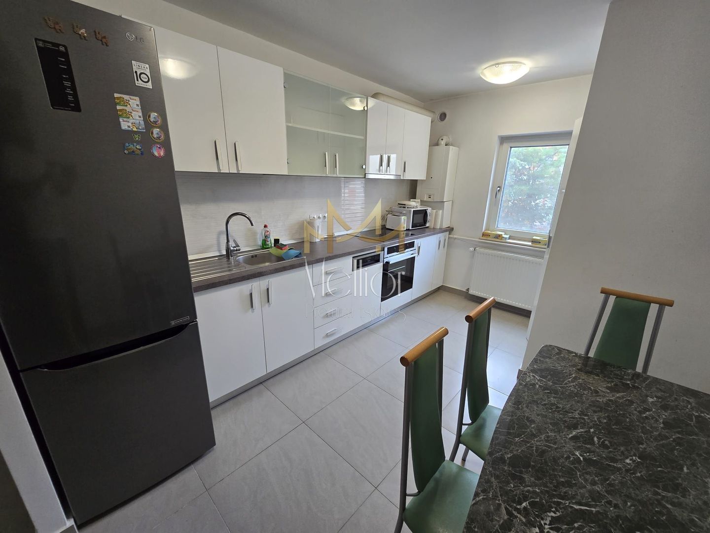 Apartament frumos 3 camere decomandat | zona UMF | cart. Zorilor! - Poză 2