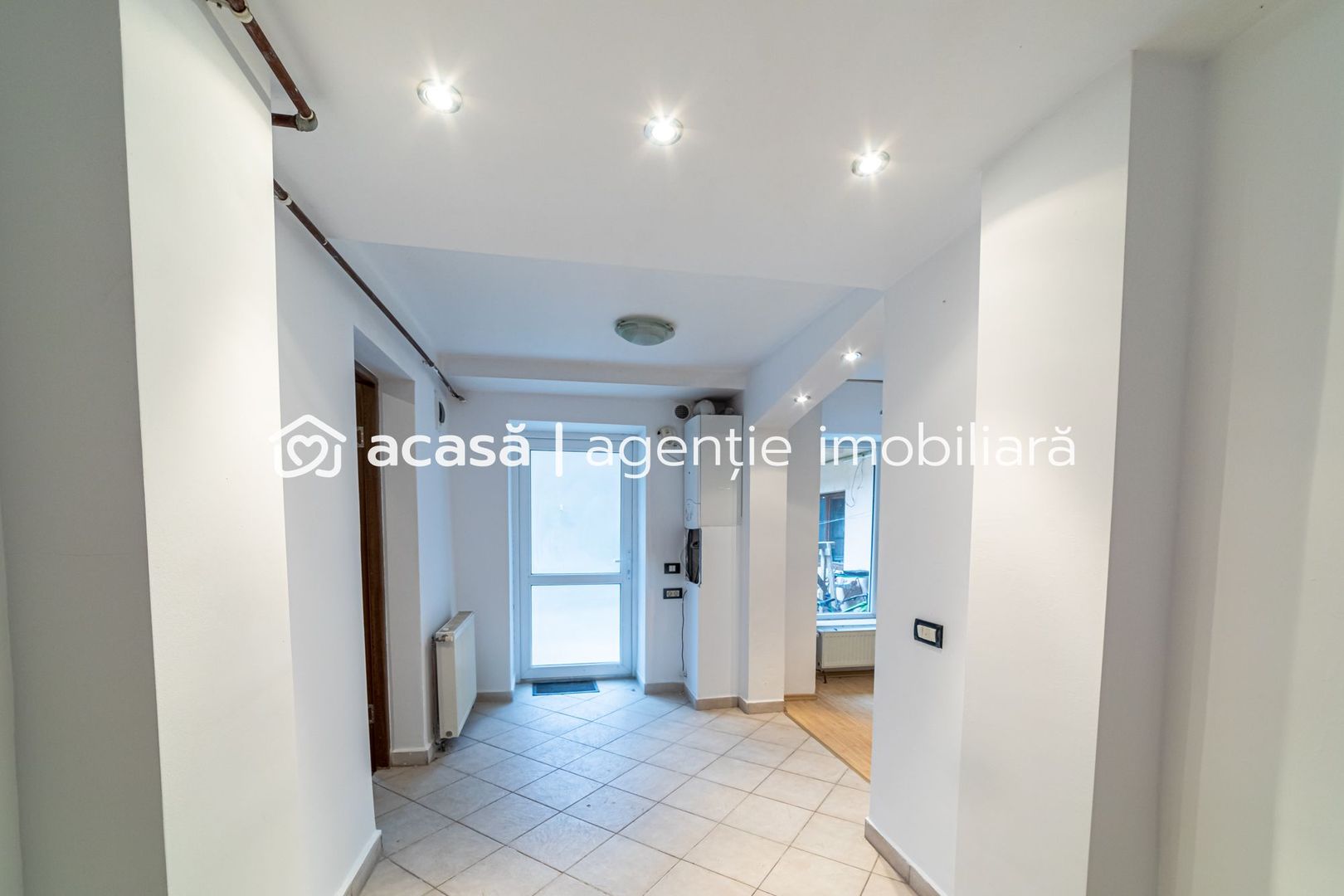 Apartament ultracentral la 1 minut de teatru - Poză 6