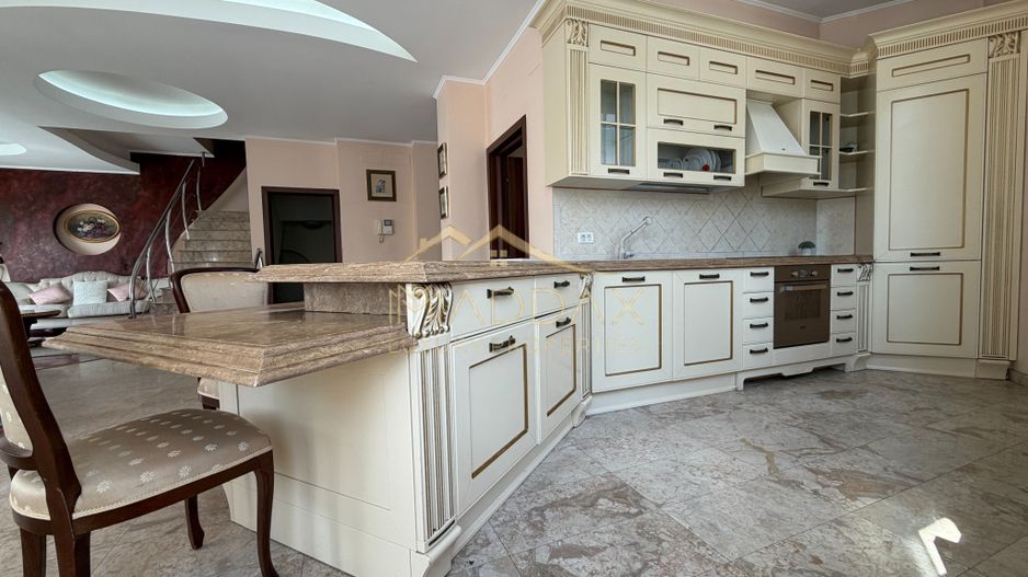 Vila Unica Mobilata *9 camere*300*mp // Pipera - Poză 12