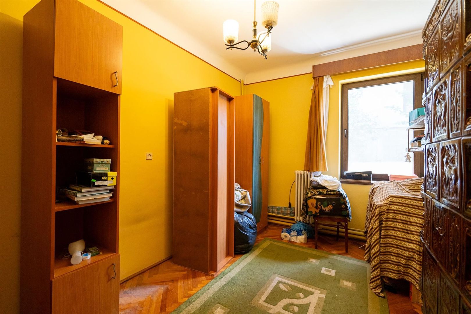 Casa singur in curte cu teren de 410 mp Sirul Canonicilor - Poză 11