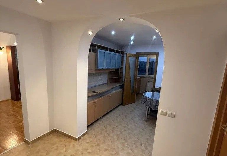 Apartament 3 camere Aparatorii Patriei - Piata Sudului | Centrala - Poză 7