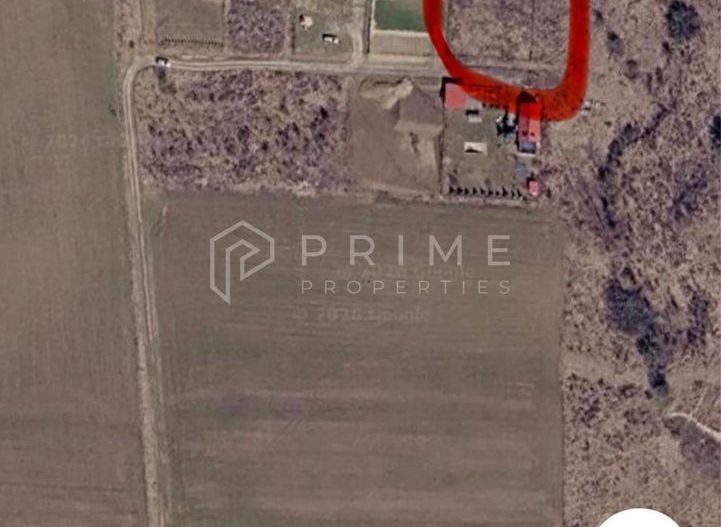 Teren Intravilan 750 mp + Cotă Parte Drum – Zonă Superbă și Liniștită - Poză 1