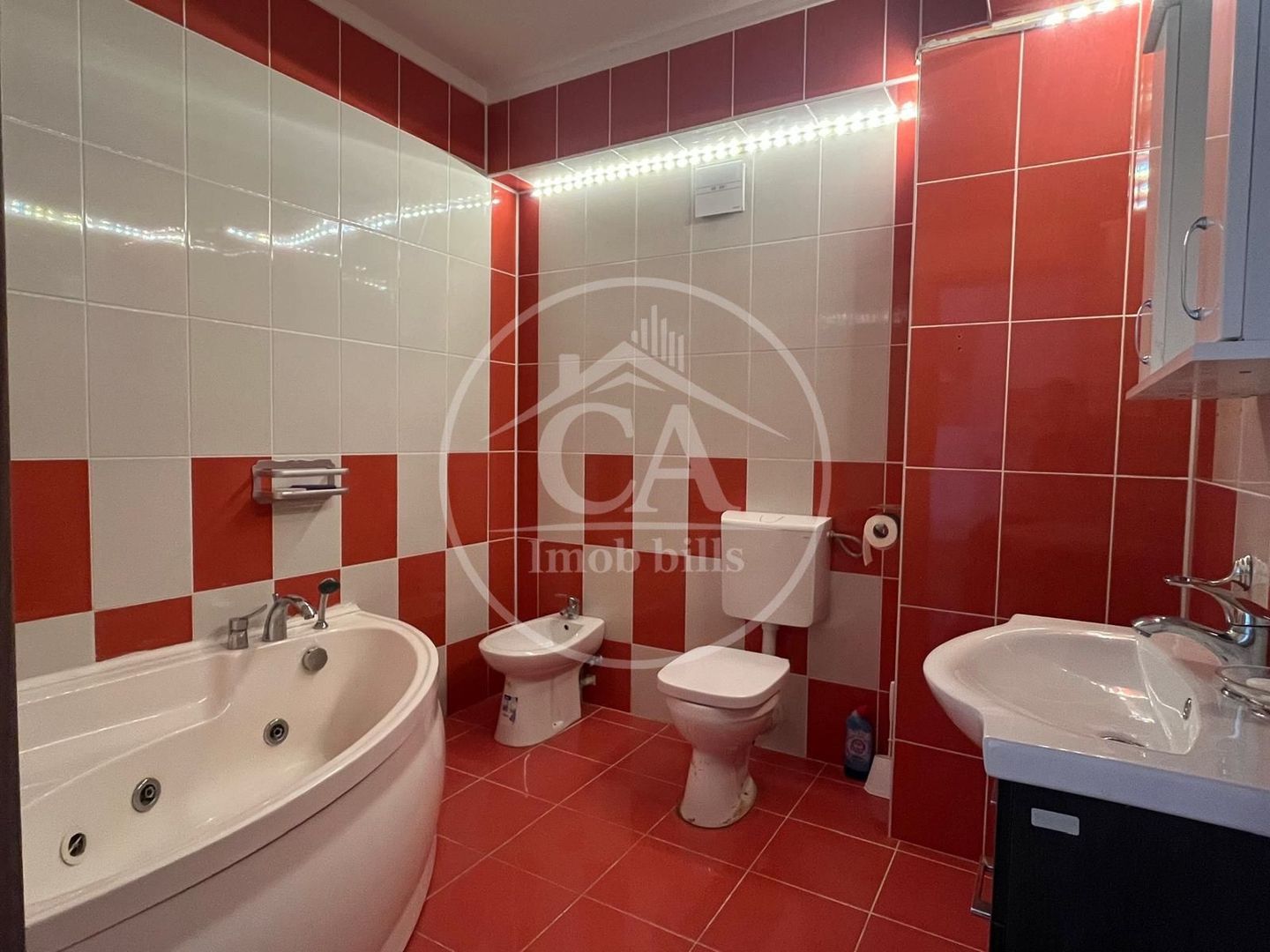 Apartament cu 3 camere de vânzare în zona Iosia, Oradea - Poză 10