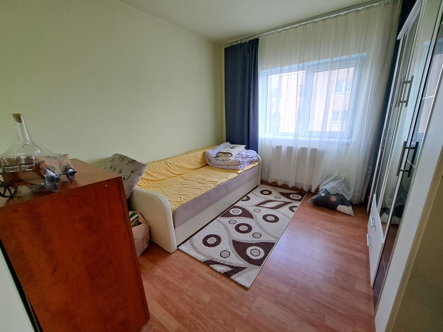 Apartament 3 camere zona centrala 66 m² - Poză 4