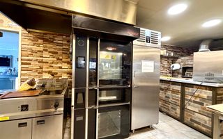 Spatiu Comercial  *731mp* / VAD stradal 31m / 19 locuri de parcare // Unirii - Poză 17