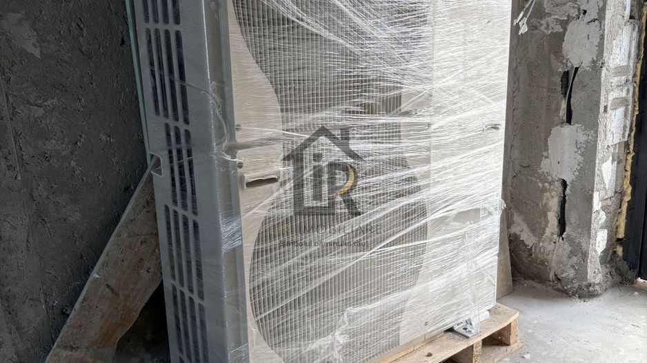 VILĂ superba – STIL MEDITERANEAN CU PRIVELIȘTE LA LAC - Poză 23