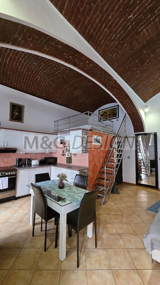 Apartament Central la cladire istorica - Poză 4